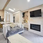 Hébergement de vacances Hideaway Retreat With Hot Tub York