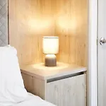Hébergement de vacances Hideaway Retreat With Hot Tub *