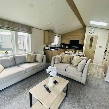 Hideaway Retreat With Hot Tub Semesterbostad *