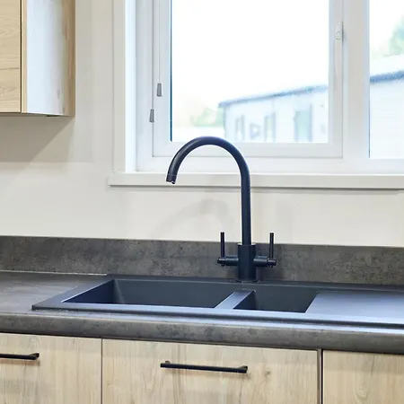 Hideaway Retreat With Hot Tub يورك