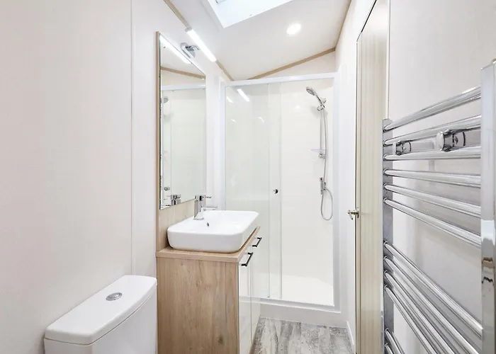 Nyaraló Hideaway Retreat With Hot Tub *