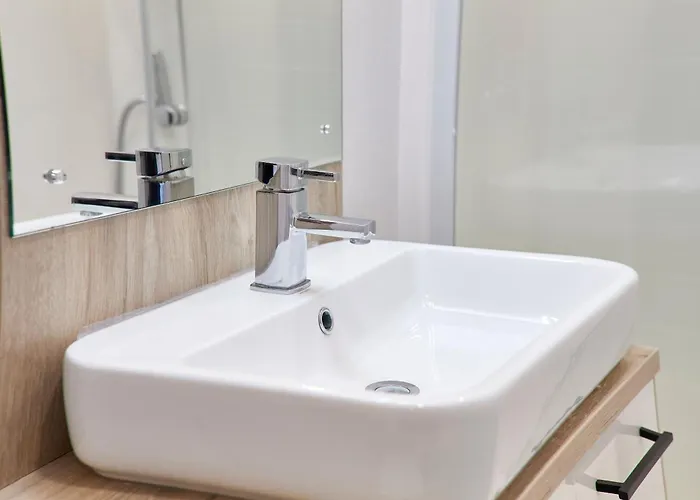 Hideaway Retreat With Hot Tub Nyaraló York