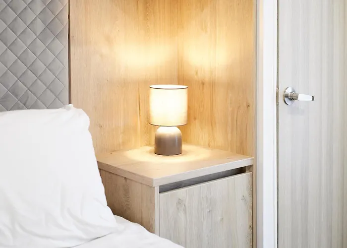 Nyaraló Hideaway Retreat With Hot Tub *