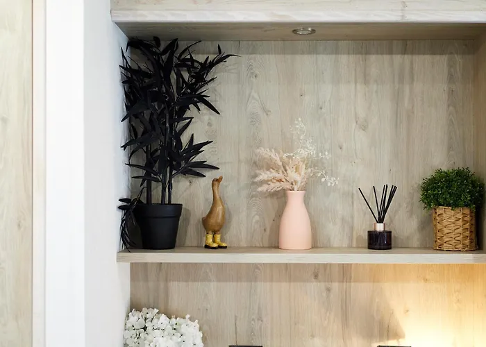 Hideaway Retreat With Hot Tub York