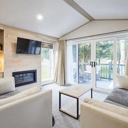 Ferienhaus Hideaway Retreat With Hot Tub